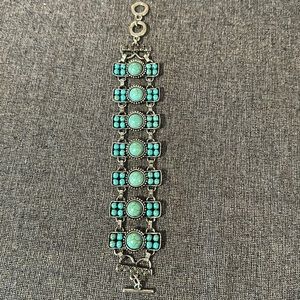 Beautiful bracelet with turquoise stones